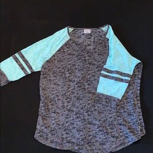 Teal and gray three quarter sleeve